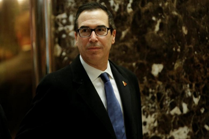 Trump expected to name former Goldman banker Mnuchin for Treasury